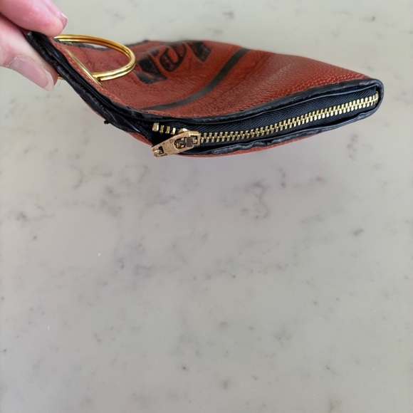 Basketball Clutch Bag - Picture 5 of 6